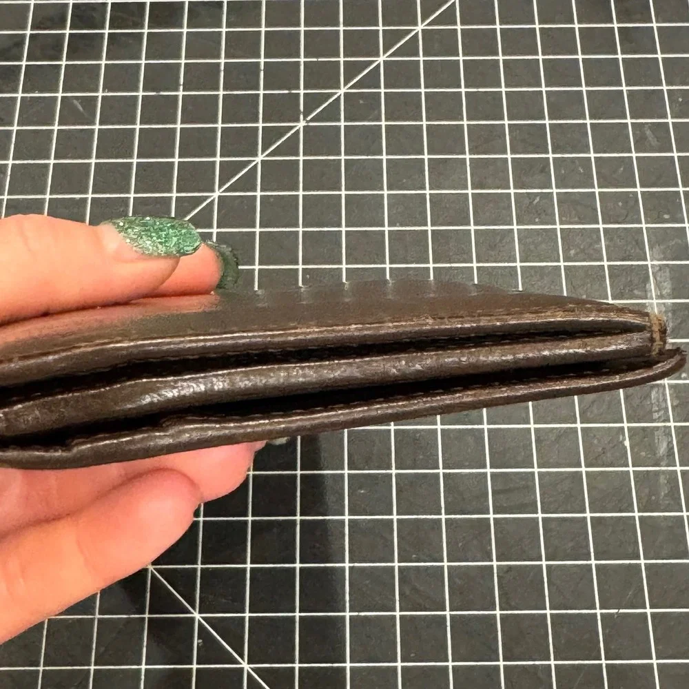 Bally Switzerland Mens Brown Leather‎ Long Bifold Wallet Stripe Detail Vintage